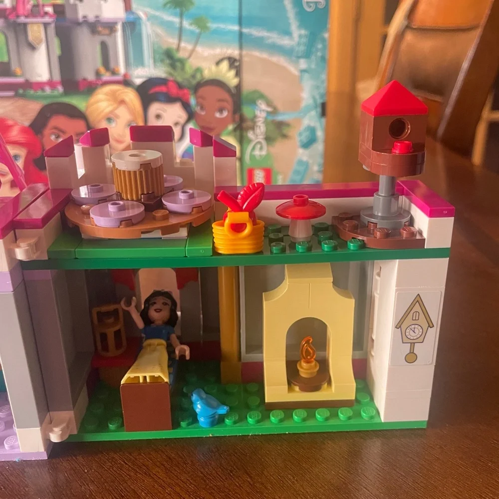 LEGO Retired Disney Princess Ultimate Adventure Castle 43205 100% Complete Set